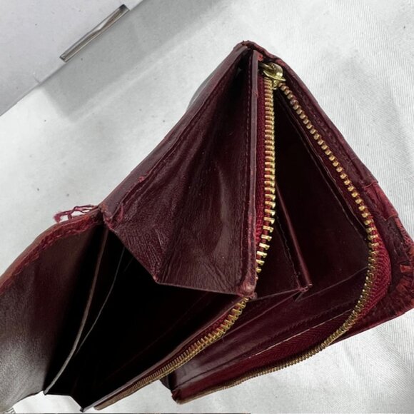 Vintage Retro Givenchy Ostritch  Burgendy Leather  Long Wallet Biflod   Logo(11) - Picture 11 of 12